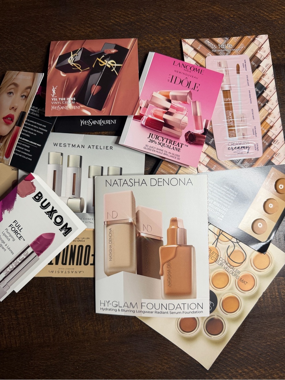 10 piece-Assorted Women’s Makeup Sample Cards - Mixed Shades